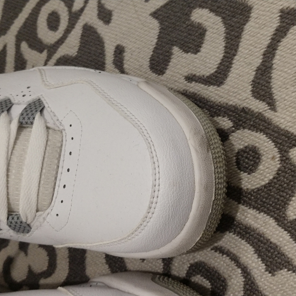 Nike Air Jordans Fight origin 2 Barely Used - Picture 11 of 11